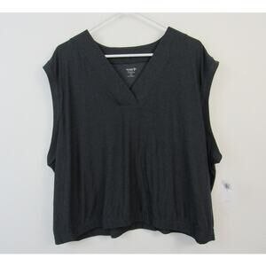 NWT Old Navy Active 2X CloudMotion V-Neck Tank Black Athletic Workout Top